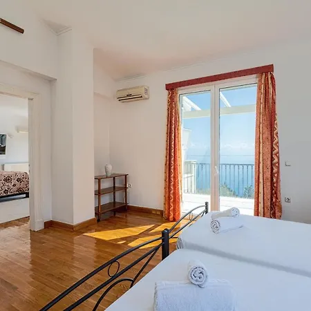 Villa Grosse Sea And Mountains View Gastouri (Corfu)