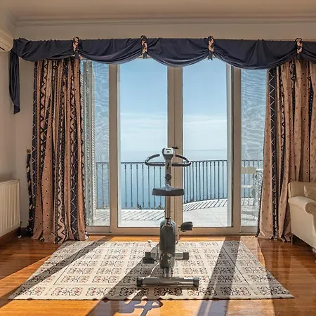 Villa Grosse Sea And Mountains View *