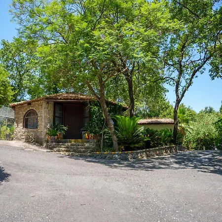 Grosse Sea And Mountains View Villa