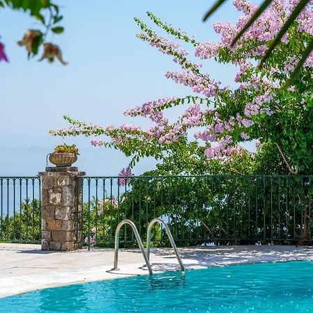 Villa Grosse Sea And Mountains View Gastouri (Corfu)