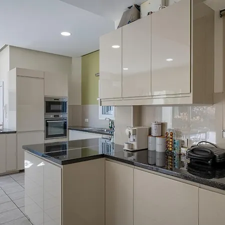 וילה Grosse Sea And Mountains View