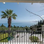 Willa Grosse Sea And Mountains View