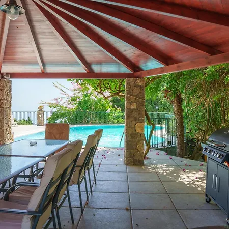 Grosse Sea And Mountains View Villa *